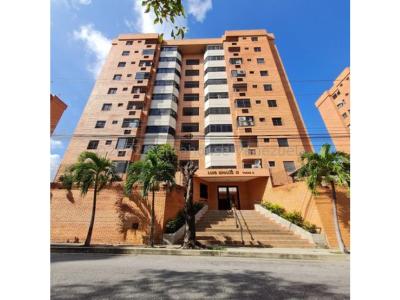 Apartamento en Alquiler El Parque Barquisimeto 23-23 N&M 04245543093, 109 mt2, 3 habitaciones