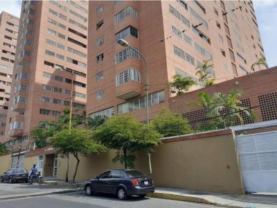 Alquiler de apartamento ubicado en la Av. Andrés Bello /#YM, 3 habitaciones
