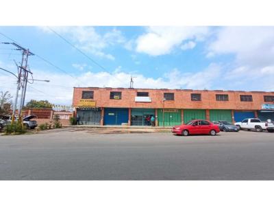 Locales Comerciales disponible para el Alquiler - Valencia Sur, 168 mt2