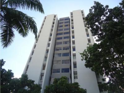 Apartamento en venta en El Parque Barquisimeto Mls#22-6136 fcb , 206 mt2, 4 habitaciones