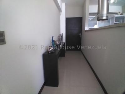 Apartamento en venta Nueva Segovia Barquisimeto Mls#22-3472 FCB, 133 mt2, 3 habitaciones