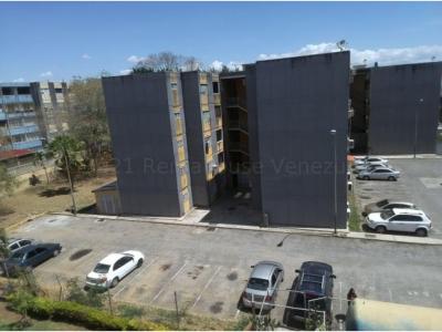 Apartamento en venta en La Mora Cabudare Mls# 22-4792 FCB, 105 mt2, 4 habitaciones