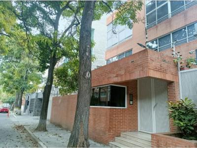 Vendo Apartamento el La Urbanización Los Naranjos De Las Mercedes , 127 mt2, 3 habitaciones
