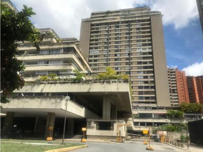 Venta de Apartamento en Prados del Este, 178 mt2, 4 habitaciones