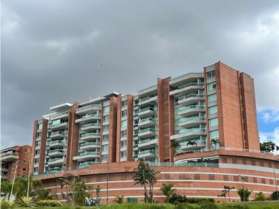 Se Vende PB Urb. Mirador de Los Campitos 318 m2  + 318 m2 de terraza, 318 mt2, 6 habitaciones
