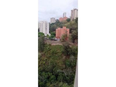 Vendo apartamento en la Urbanización Manzanares Oeste, 152 mt2, 4 habitaciones