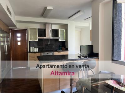 Venta de apartamento en Altamira, municipio Chacao, 320 mt2, 4 habitaciones