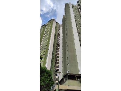 Venta de apartamento en Macaracuay, 118 mt2, 3 habitaciones