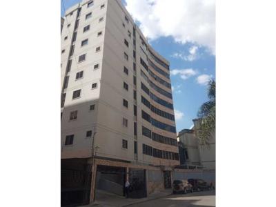Vendo Exclusivo Apartamento en Urbanización San Isidro, Maracay,Aragua, 177 mt2, 3 habitaciones