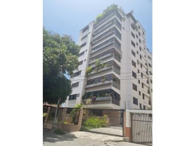 Apartamento en Prebo I, RES. Doña Angela FOA-2416, 155 mt2, 4 habitaciones