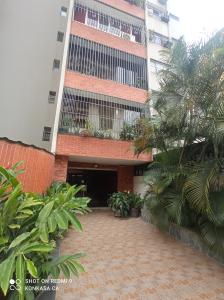 Konkasa vende apto en la Urb Calicanto Maracay Edo Aragua, 148 mt2, 4 habitaciones