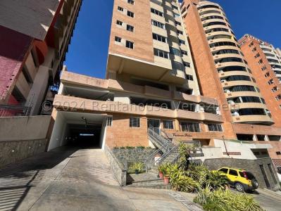 Lissett Peña vende Apartamento Urb El Parral Valencia 24-20992