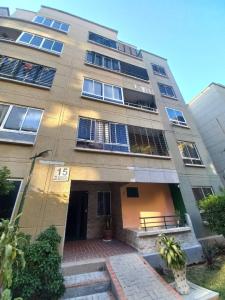 Apartamento en Res. Paso Real, Urb. Los Jarales. San Diego PRA-157