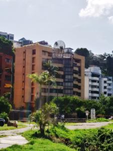 Apartamento en Venta en Colinas de Valle Arriba, 207 mt2, 3 habitaciones