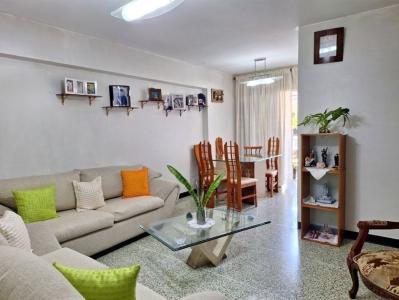 Venta Apartamento San Martín, 78 mt2, 3 habitaciones