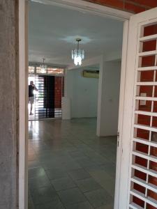 Vendo apartamento en Guatire valle arriba residencia jardines de pacairigua, 93 mt2, 2 habitaciones