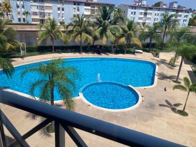 Vendo apartamento en Planta Baja CR Thai , 70 mt2, 3 habitaciones