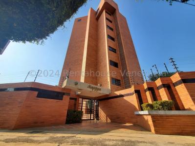 APARTAMENTO EN VENTA EN AV. UNIVERSIDAD--JACQUELINE BELLO, 110 mt2, 2 habitaciones