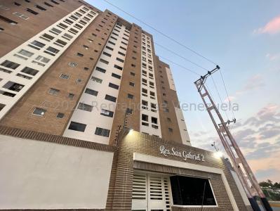 Apartamento en venta Urb Base Aragua maracay 24-19984 AP, 112 mt2, 3 habitaciones