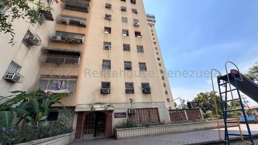 Apartamento en Venta en Urb. El Centro-Cod. 24-20970-José Viloria., 97 mt2, 3 habitaciones