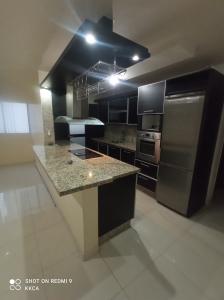 Konkasa vende Apartamento en la urb Calicanto Maracay Edo Aragua Venezuela, 89 mt2, 2 habitaciones