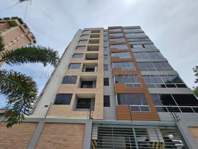 Apartamento en Venta en Urbanizacion Los Caobos 24-26884, 115 mt2, 3 habitaciones