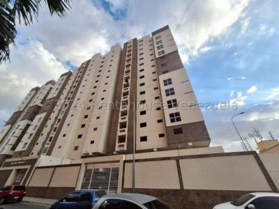 Apartamento en Venta en Urb. Base Aragua-Cod. 24-14859-José Viloria., 125 mt2, 3 habitaciones