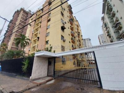 APARTAMENTO EN VENTA URBANIZACIÓN EL CENTRO MARACAY ESTADO ARAGUA MLS 25-1705. EJGP, 127 mt2, 3 habitaciones