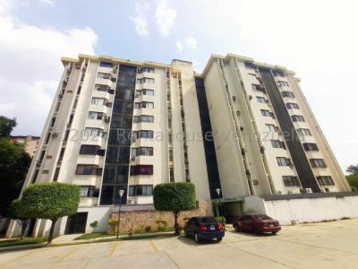 Apartamento  venta  a remodelar La Granja  Naguanagua  Carabobo Leida Falcon LF24-27718, 58 mt2, 2 habitaciones