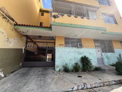 Apartamento  venta piso bajo, 2 habit, balcon, muy centrico San Blas  Valencia Carabobo Leida Falcon, 91 mt2, 2 habitaciones