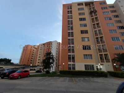 24-28097 Apartamento amablado en Venta El Rincon Naguanagua, 76 mt2, 3 habitaciones