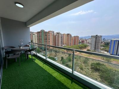 En Venta Exclusivo y Moderno Apartamento en la Urb. La Trigaleña Valencia, 149 mt2, 3 habitaciones