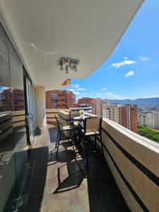 Apartamento en Venta Residencia Assad Garden.Urbanizacion El Parral.Valencia.Estado Carabobo , 222 mt2, 3 habitaciones