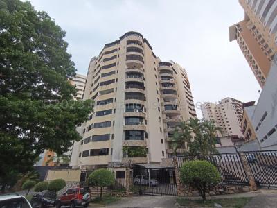 23-27868  Apartamento amoblado en Venta en El Parral, 150 mt2, 4 habitaciones