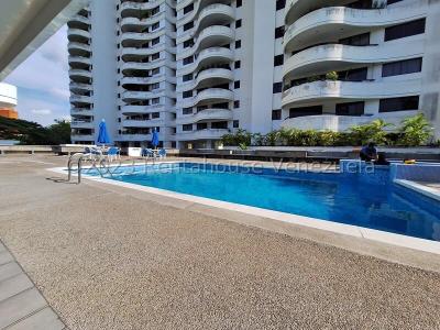 Penthouse en venta ubicado en el Parral una de las zonas mas cotizadas de Valencia Carabobo Cod 24-4, 387 mt2, 3 habitaciones