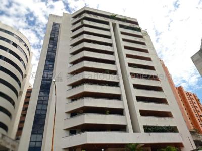 Apartamento  venta on vista panorámica desde su amplio balcon, cuenta con 265 mtrs,, Planta electric, 265 mt2, 4 habitaciones