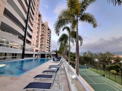 Apartamento  Venta  Maravillosas Áreas Comunes Con Piscina, Bellos Jardines, Canchas De  Tenis, Spor, 380 mt2, 4 habitaciones