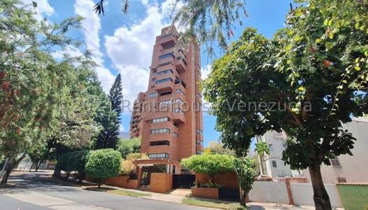 Apartamento  venta 260 Mts 2, Piso Bajo, un apto.por piso, Planta electrica El Parral  Valencia Cara, 162 mt2, 3 habitaciones