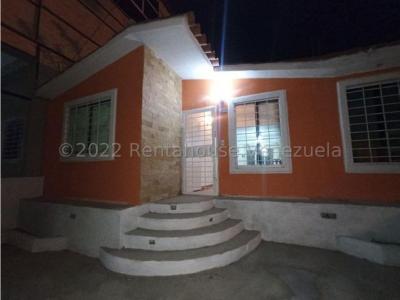casa venta Urb Hacienda Yucatán Barquisimeto 22-21649 04145265136 LD, 144 mt2, 2 habitaciones