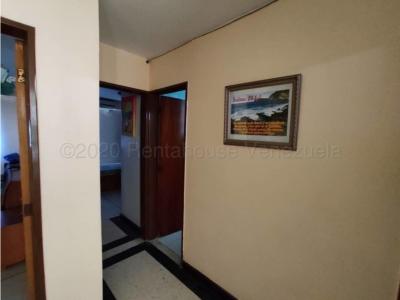 Casa en venta Zona Este  Barquisimeto 22-14428   jrh, 260 mt2, 4 habitaciones
