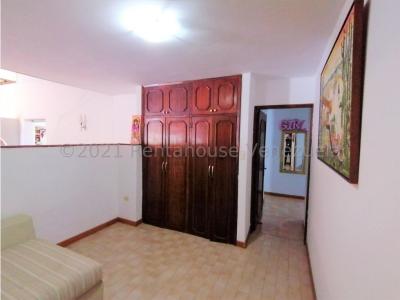 Casa en venta Zona Este Barquisimeto 22-7750   jrh, 527 mt2, 6 habitaciones