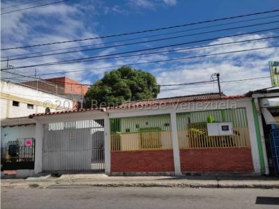 Casa en venta en Zona Este Barquisimeto Mls#22-5926 fcb , 400 mt2, 5 habitaciones