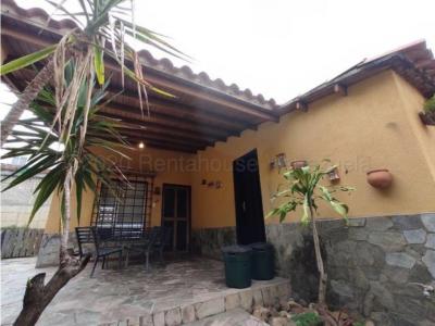 Casa en venta Zona Este  Barquisimeto 22-14481   jrh, 367 mt2, 5 habitaciones