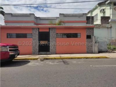 Casa en venta en Centro Barquisimeto Mls# 22-3488 FCB , 392 mt2, 5 habitaciones