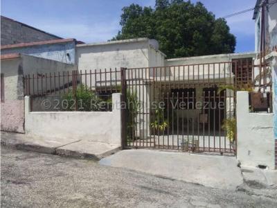 Casa en venta en El Este de Barquisimeto Mls#22-7832 fcb, 175 mt2, 4 habitaciones