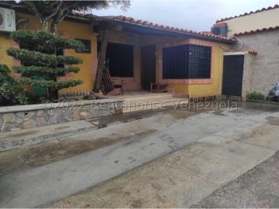 Casa en Venta Villa Roca Cabudare 22-24425 M&N 04145093007, 186 mt2, 3 habitaciones