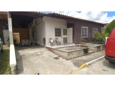 Casa en venta en La piedad Norte Cabudare 23-7540 YC, 3 habitaciones