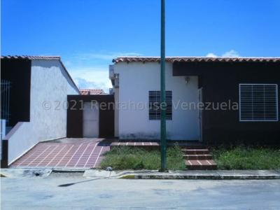 Casa en Venta Urb.Bello Campo Cabudare 22-6790 M&N 04145093007, 171 mt2, 3 habitaciones