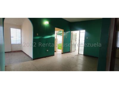 Casa en Venta La Chucho Briceño Cabudare 23-8295 MN 04245543093, 368 mt2, 3 habitaciones