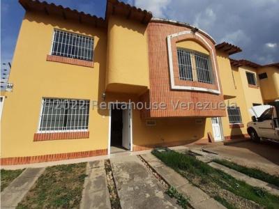 Casa en venta en Terramia Cabudare 23-4507 YC, 115 mt2, 3 habitaciones